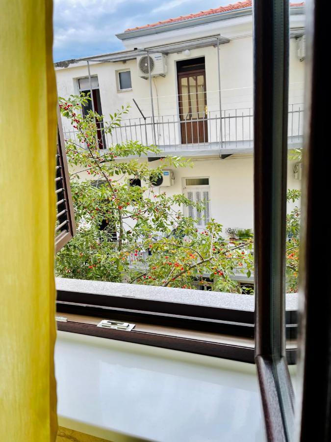Apartman Three Queens Rijeka Exteriör bild